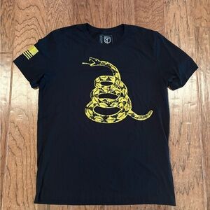 Born Primitive D.T.O.M. T-Shirt Size Large